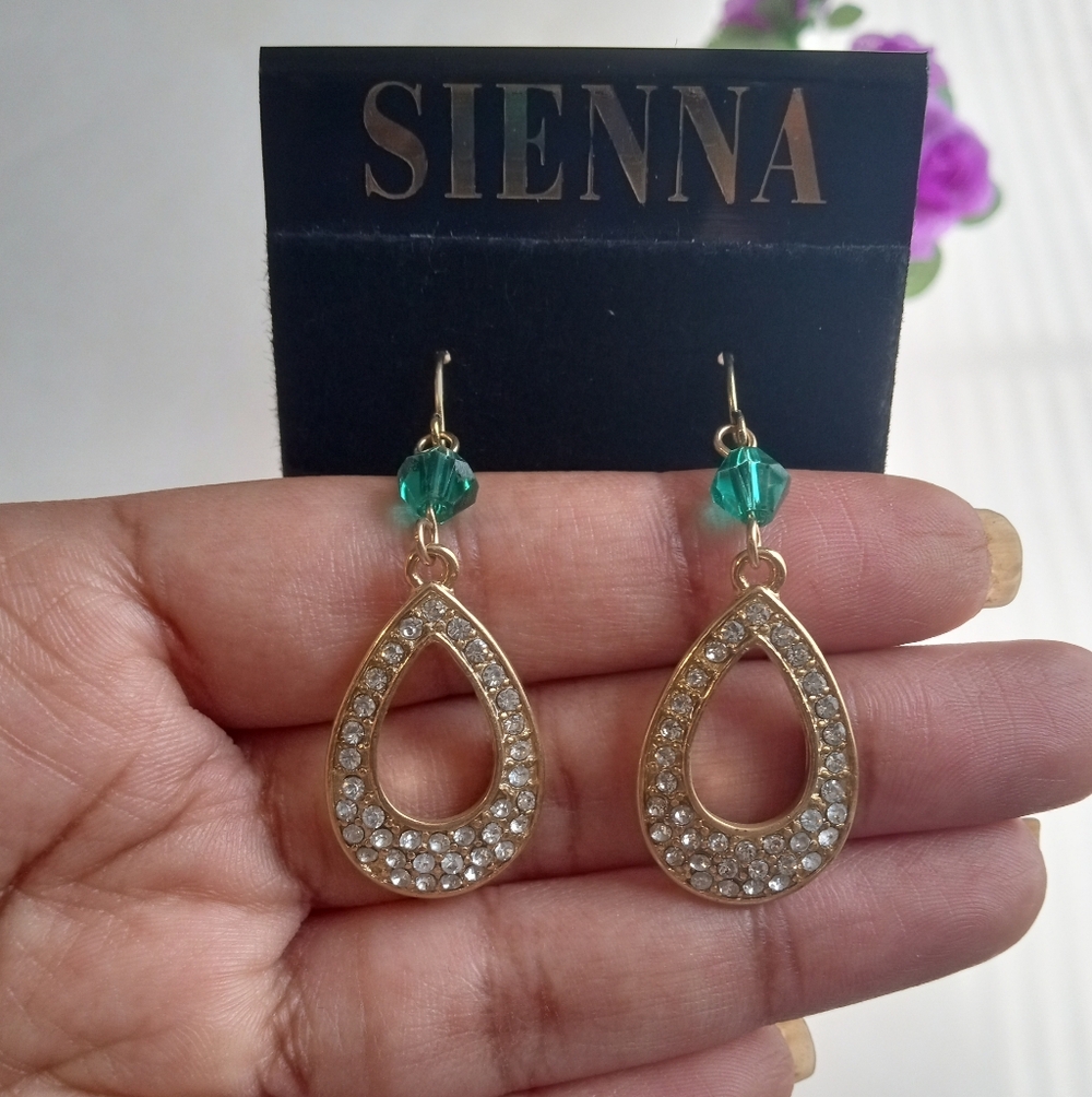 Sienna Austrian Crystal elegant Vintage Gold Tone Pave Earrings - Picture 2 of 3